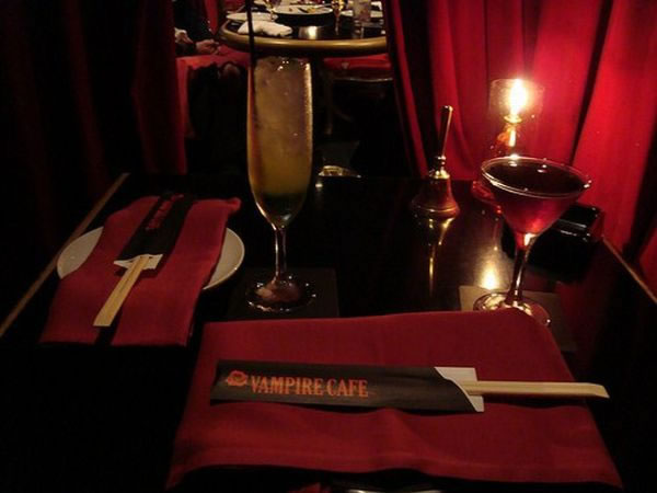 vampirski-restoran-vo-tokio-7