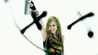 avril-lavinj-goodbye-lullaby-povekje