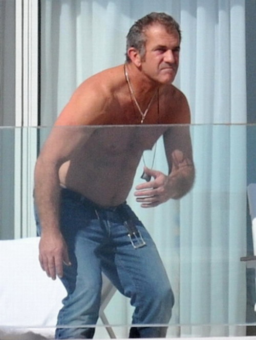 mel-gibson-e-nadvor-od-forma-3