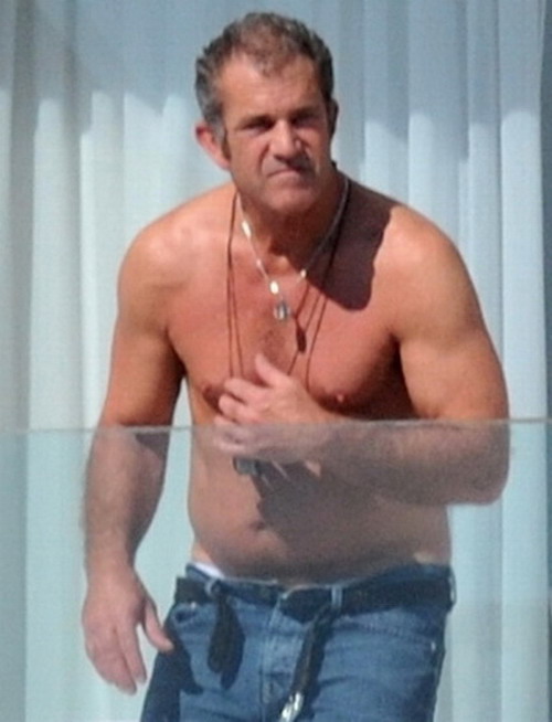 mel-gibson-e-nadvor-od-forma-4