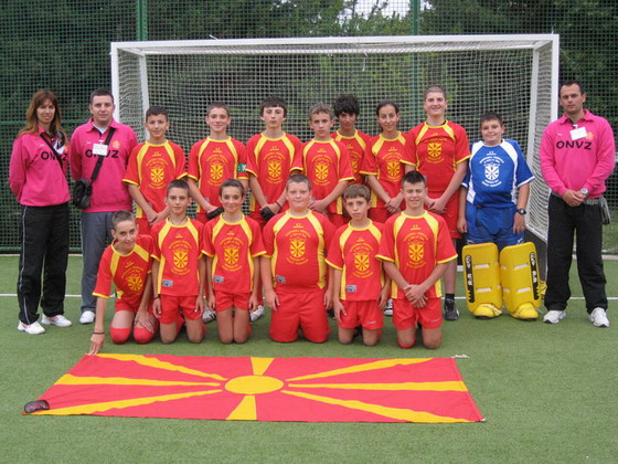 i-vo-makedonija-se-igra-hokej-1