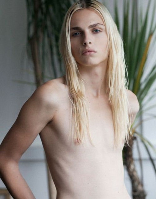 andrej-pejic-prv-maskozenski-model-4