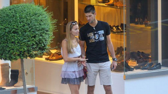 nole-i-jelena-meta-na-paparacite-2