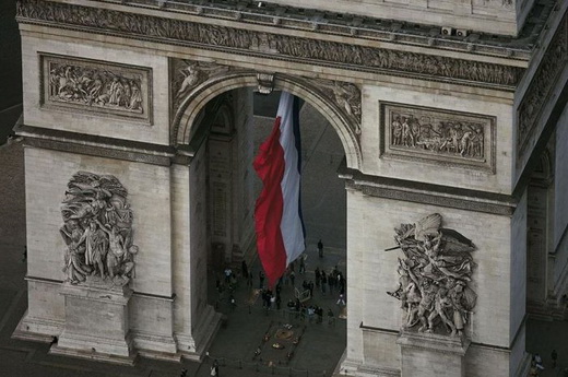 Слика 15 pariz-od-pticja-perspektiva-15