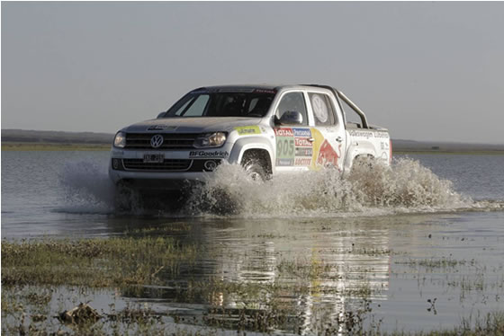 na-relito-vo-dakar-ke-se-vozi-amarok