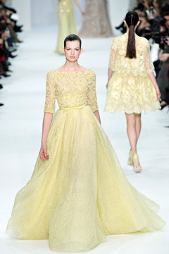 elie-saab-vo-boite-na-vinozitoto-12