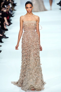 elie-saab-vo-boite-na-vinozitoto-16