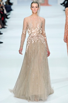 elie-saab-vo-boite-na-vinozitoto-19