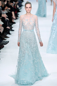 elie-saab-vo-boite-na-vinozitoto-23