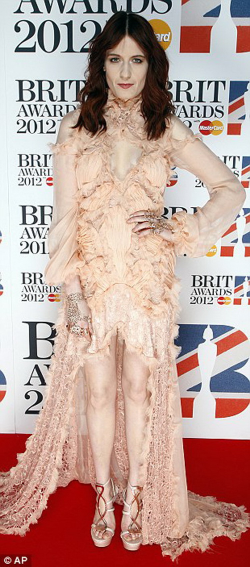 modata-na-brit-awards-2012-4