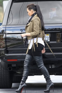 stilot-na-kim-kardashijan-1-3