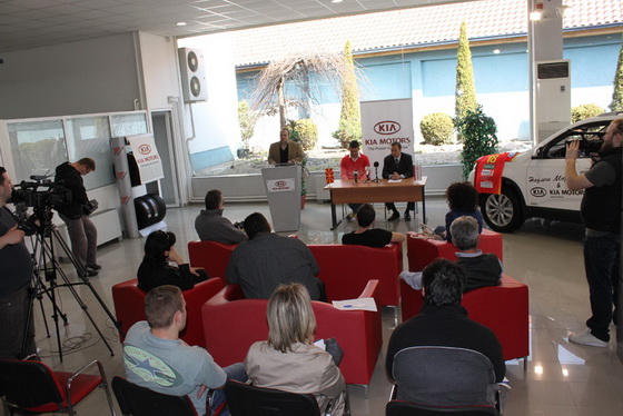 naumce-mojsovski-zastitno-lice-za-suv-programata-na-kia-3