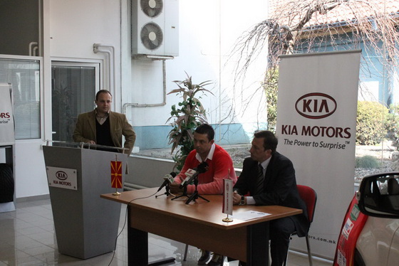 naumce-mojsovski-zastitno-lice-za-suv-programata-na-kia-4