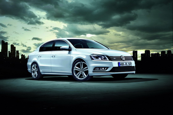 volkswagen-passat-r-line-1