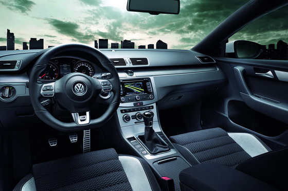 volkswagen-passat-r-line-4