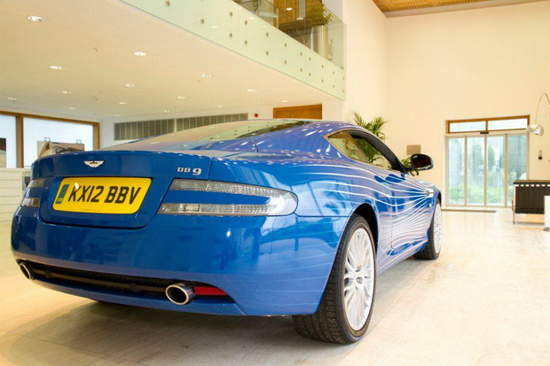 aston-martin-dizajniran-od-facebook-korisnici-3