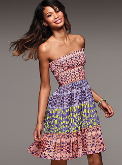 fustancinja-za-na-plaza-victorias-secret-11