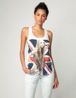 vo-boite-na-london-bershka-11