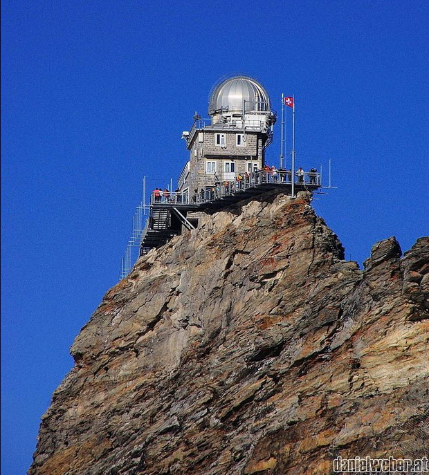 fascinantna-opservatorija-na-alpite-8