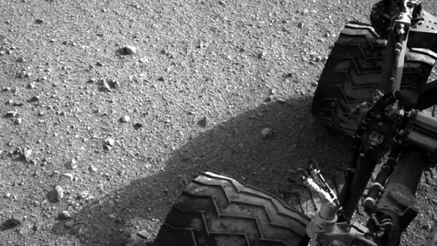 curiosity-velicenstveno-se-dvizi-po-mars