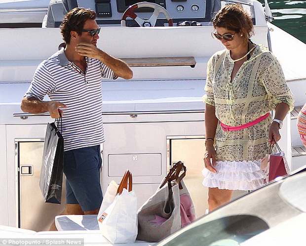 federer-i-mirka-na-odmor-na-sardinija-foto-4