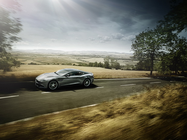 aston-martin-vanquish-na-zajdisonce-15