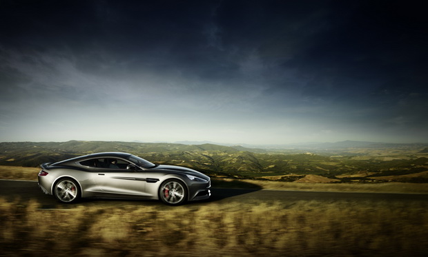 aston-martin-vanquish-na-zajdisonce-17