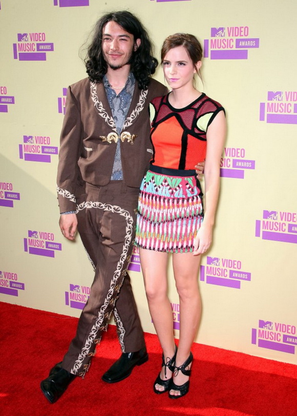 modata-na-mtv-vma-2012-foto-18