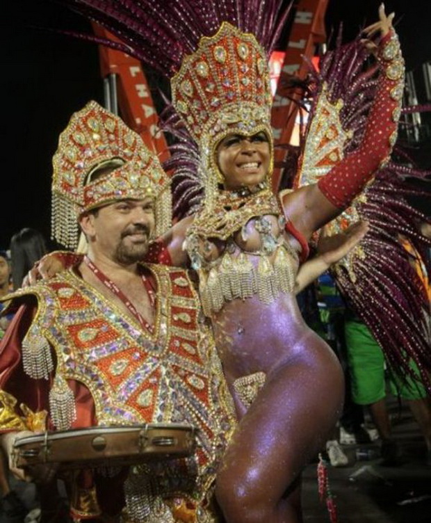 tajnata-na-brazilskite-karnevalski-gakicki-10