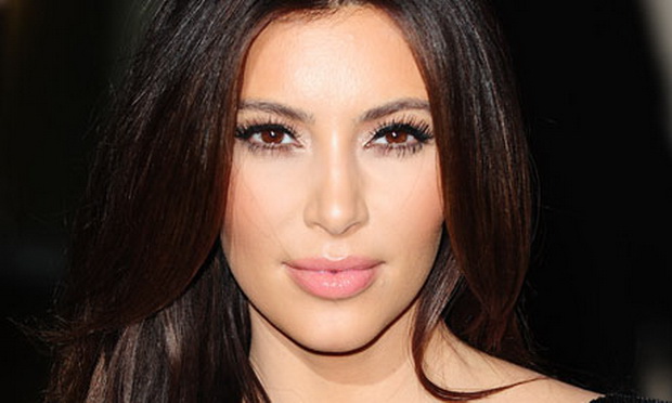 lekcii-za-nega-i-ubavina-od-kim-kardashian-01