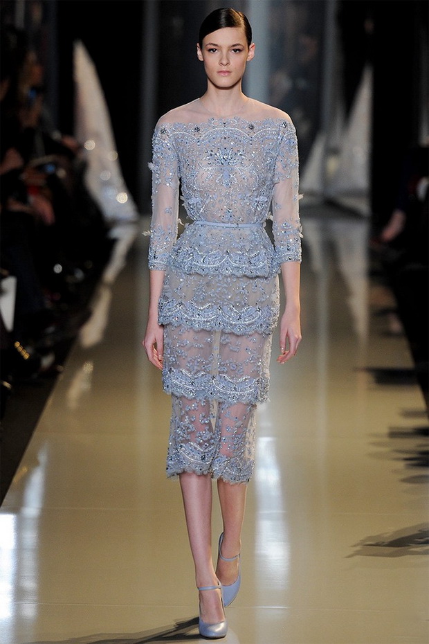 zenski-sveceni-predlozi-od-H-i-M-Guess-i-elie-saab-16