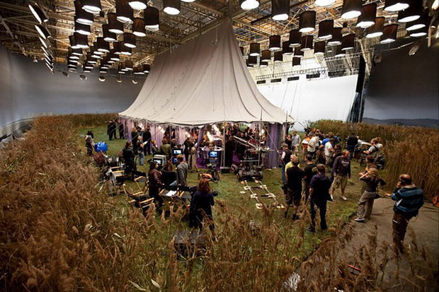 30-interesni-kadri-zad-scenata-na-filmskite-hitovi-26