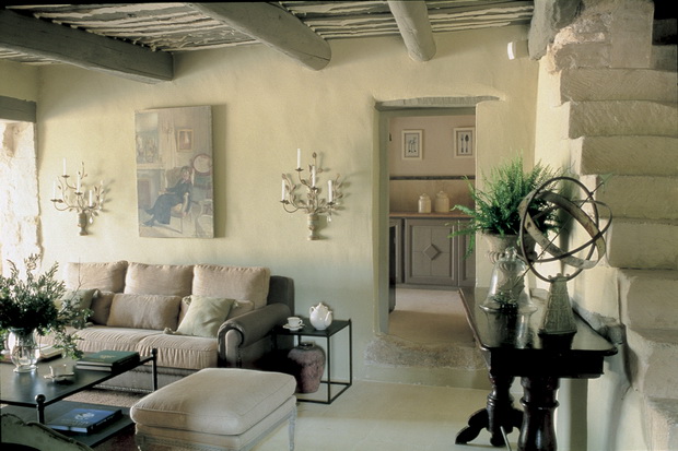 eleganten-hotel-vo-srceto-na-francija-12