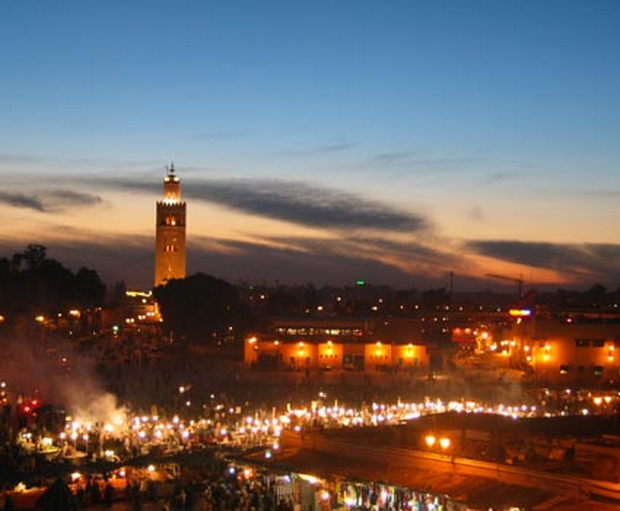 vistinski-karneval-na-zemjata-marakes-maroko-1
