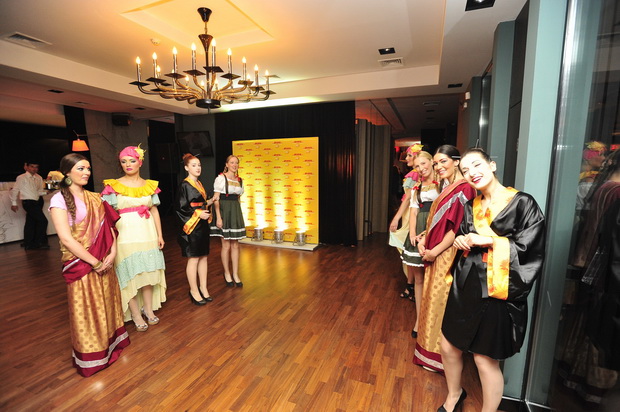 dhl-ekspres-makedonija-go-proslavi-svojot-20-godishen-jubilej-1