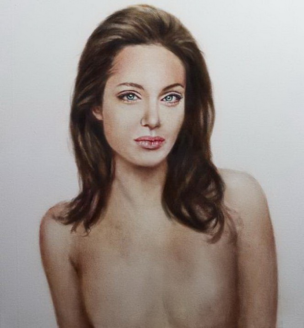 portretot-na-angelina-jolie-bez-gradi-staven-na-aukcija-foto-2