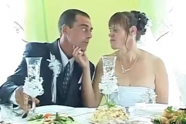 tesko-nego-so-vakva-zena-video