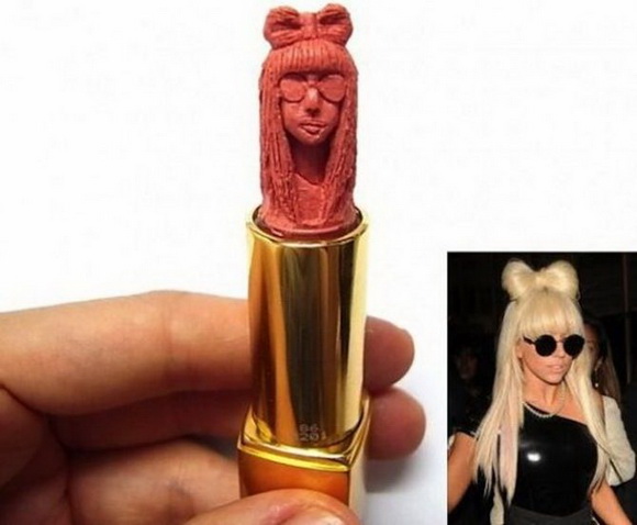 bi-koristele-karmin-vo-oblik-na-lejdi-gaga-i-ana-vintur-01 1