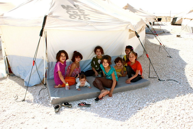 najtazniot-grad-vo-svetot-poglednete-kako-ziveat-100000-siriski-begalci-vo-kampot-zatar-vo-jordan-15