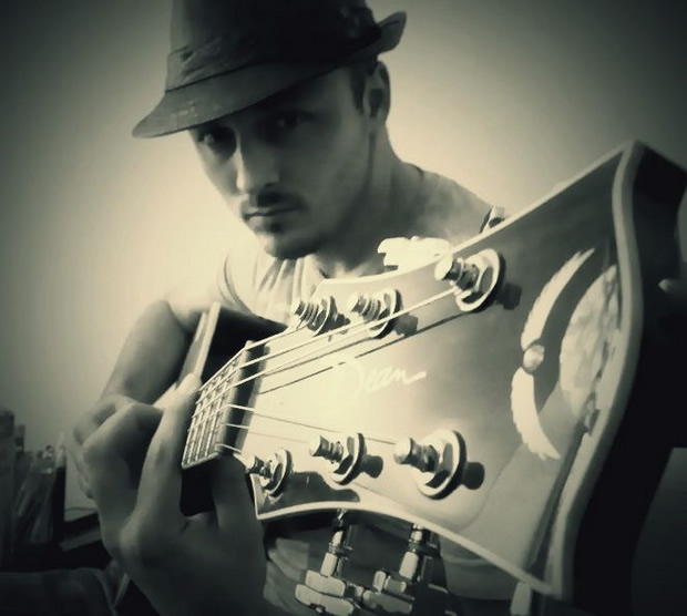 video-daniel-kajmakoski-voodusevuva-so-akusticnata-izvedba-na-price-tag-01