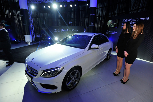 od-premierata-vo-zeneva-novata-c-class-i-gla-direktno-vo-skopje-3