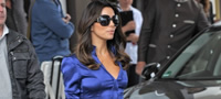 nikoj-ne-znae-da-nosi-satenski-kombinezon-kako-eva-longoria-foto-povekje
