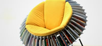 2-vo-1-dizajn-za-ljubitelite-na-knigi-fotelja-i-licna-biblioteka-povekje.jpg