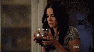 17-situacii-koi-gi-gledate-vo-filmovite-no-gi-nema-vo-realnosta-10.gif