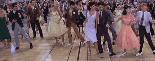 17-situacii-koi-gi-gledate-vo-filmovite-no-gi-nema-vo-realnosta-4.gif