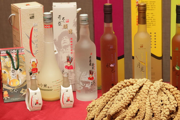 8-raboti-koi-prvi-gi-vovele-kinezite-sladoled-alkohol-fudbal-9.jpg