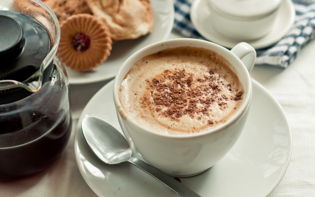 piete-kafe-na-prazen-stomak-eve-sto-mu-pravite-na-vaseto-telo-sekoe-utro-01.jpg