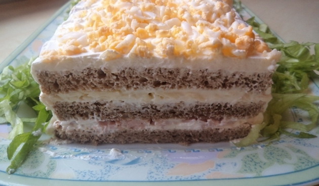 recept-na-denot-solena-torta-od-leb-01.jpg