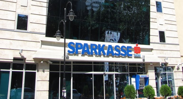so-kreditnite-karticki-na-sparkase-do-vikend-patuvanje.jpg