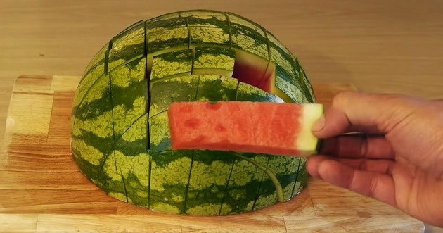 prepare-serve-watermelon-for-parties.1280x600.jpg